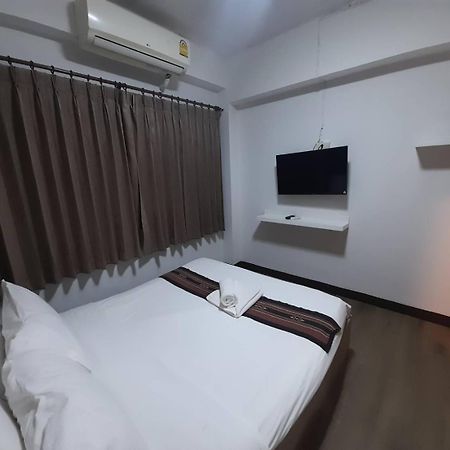 Home Place Hotel Чіангмай Екстер'єр фото