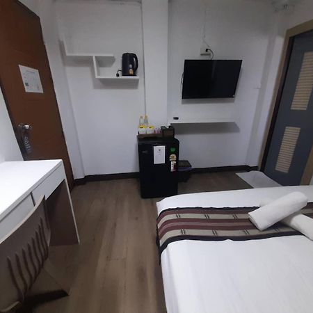 Home Place Hotel Чіангмай Екстер'єр фото